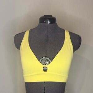 Athleta Strappy Back Low Impact Sports Bra in Limited Edition Butter Yellow sz S